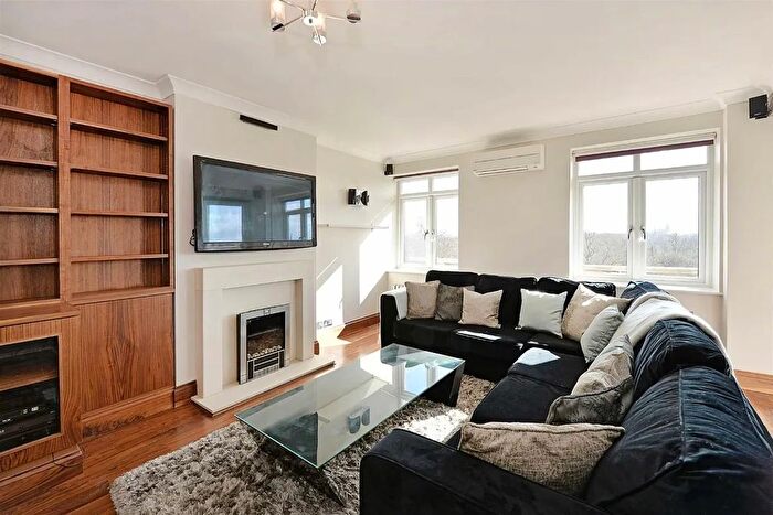 2 Bedroom Flat To Rent In Lancaster Gate, W2