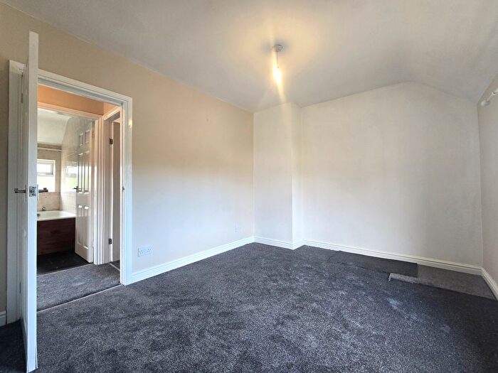 2 Bedroom End Of Terrace House To Rent In Oakfield Road, Market Drayton, TF9