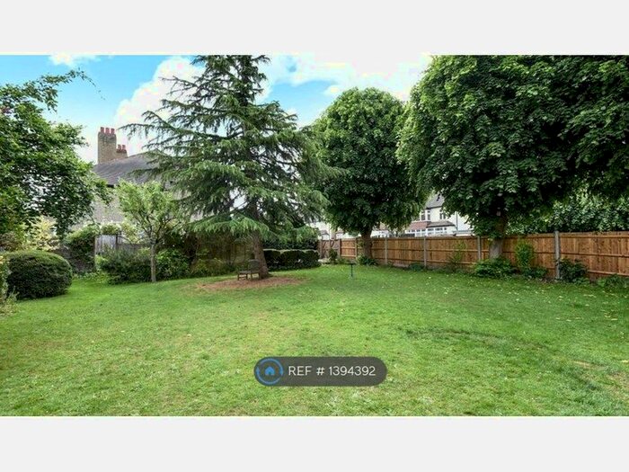 3 Bedroom Maisonette To Rent In Hayne Road, Beckenham, BR3