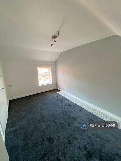 Studio To Rent In Christleton Road, Chester, CH3