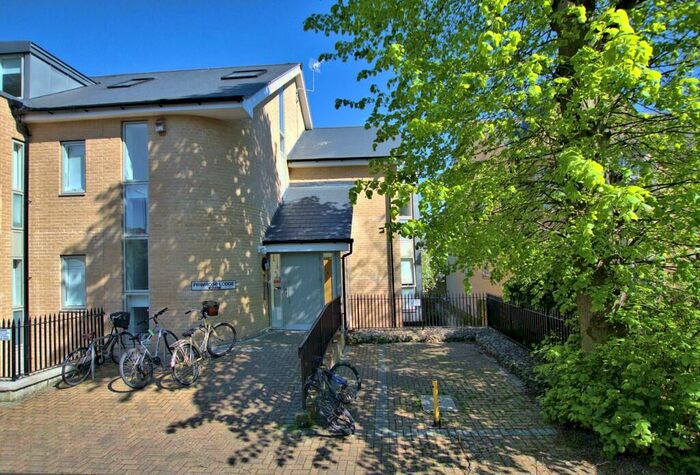 Studio To Rent In Primrose Lodge, Primrose Street, CB4