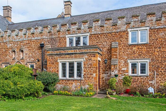 3 Bedroom Terraced House For Sale In Mackworth Drive, Finedon, NN9