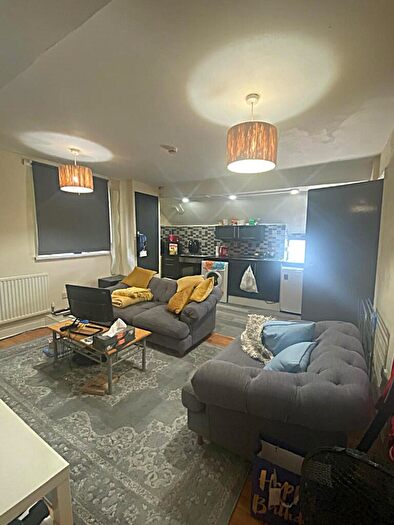 1 Bedroom Flat To Rent In Stacey Road, Cardiff(City), CF24