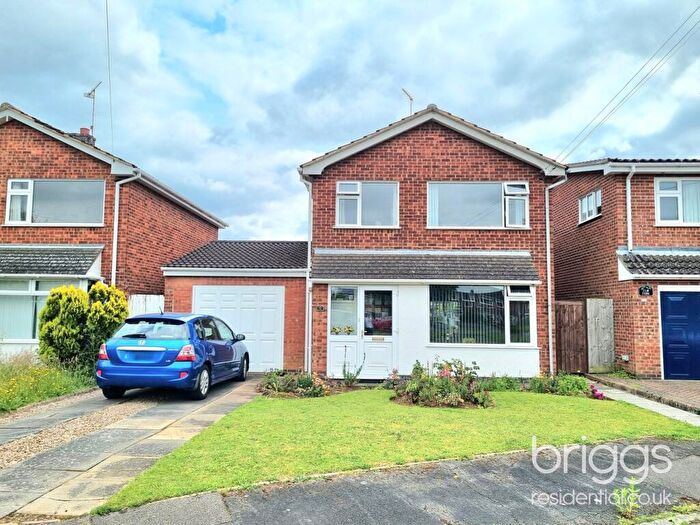 3 Bedroom Detached House For Sale In Bramley Road, Market Deeping, PE6
