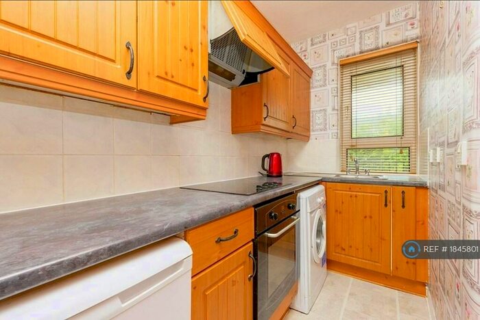 1 Bedroom Flat To Rent In St. Mungo Avenue, Glasgow, G4