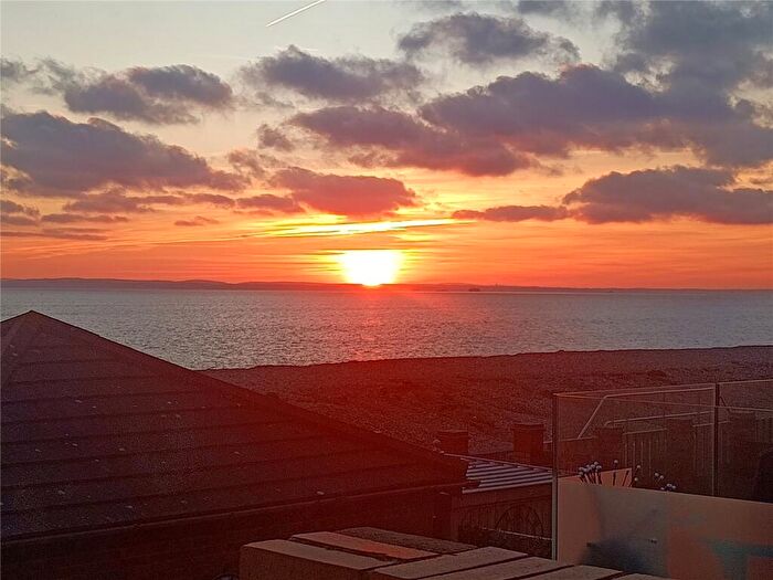 1 Bedroom Terraced House For Sale In The Strand, Hayling Island, Hampshire, PO11