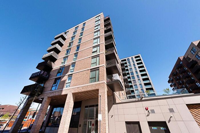 1 Bedroom Apartment For Sale In Regal Walk, Bexleyheath, DA6