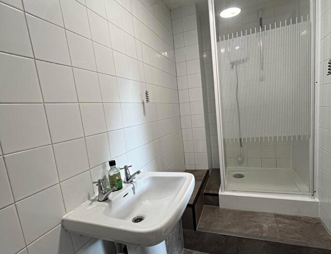2 Bedroom Apartment To Rent In Claremont Terrace, Spital Tongues, NE2