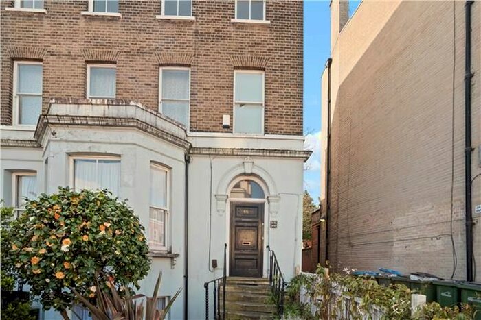 3 Bedroom Flat To Rent In The Village, Charlton, London, SE7