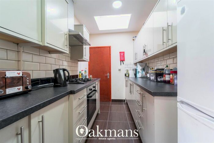 4 Bedroom Property To Rent In Umberslade Road, Selly Oak, Birmingham, B29