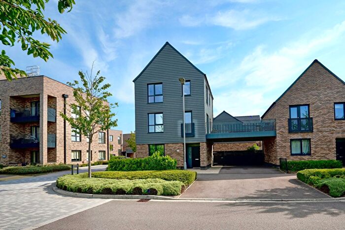 3 Bedroom Detached House For Sale In Rawlyns Way, Alconbury Weald, Huntingdon, PE28