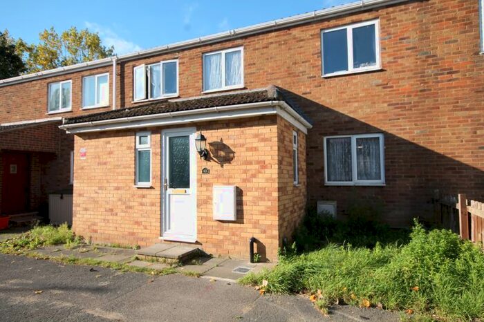 3 Bedroom Terraced House To Rent In Chevers Pawen, Pitsea, Basildon SS13