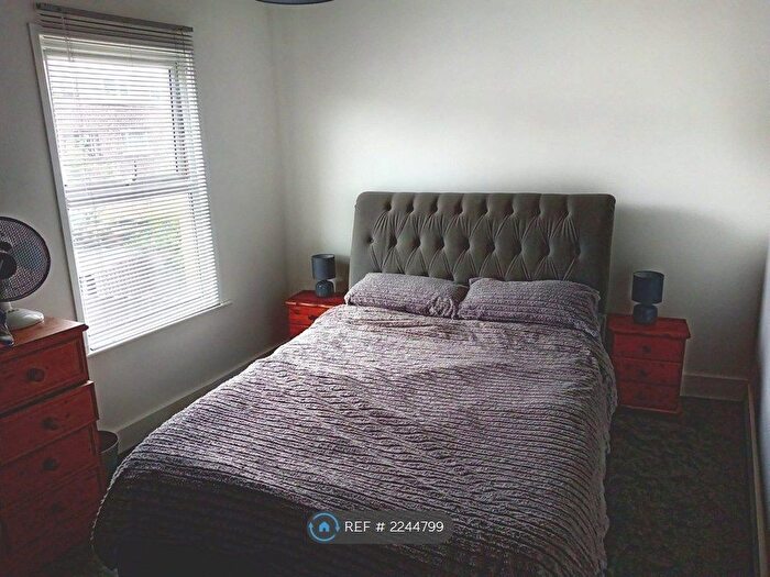 2 Bedroom End Of Terrace House To Rent In Seaview Terrace, Queenborough, ME11
