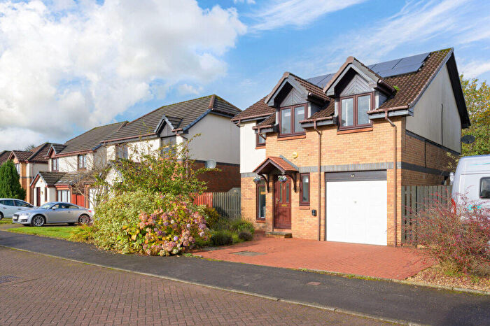 4 Bedroom Detached House For Sale In Cawder Road, Cumbernauld, G68