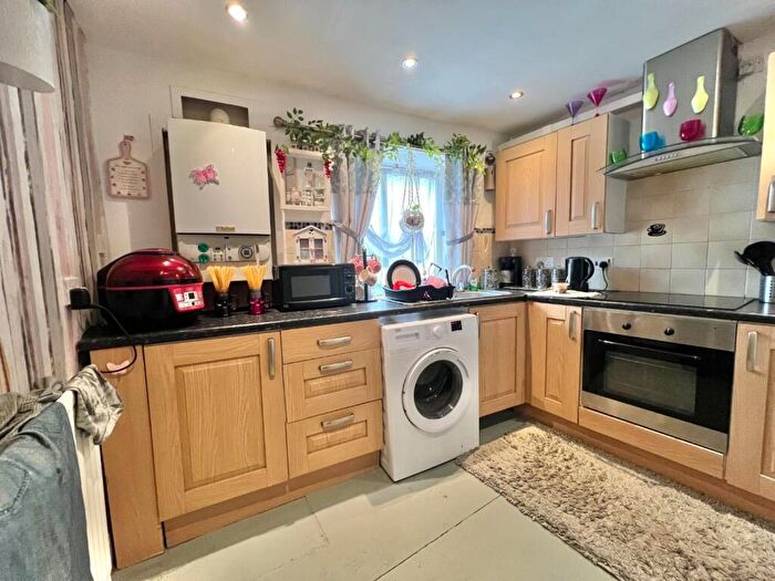 2 Bedroom Maisonette For Sale In Hope Street, Crook, DL15