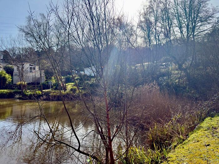 3 Bedroom Park Home For Sale In The Ridge West, St. Leonards-On-Sea, TN37