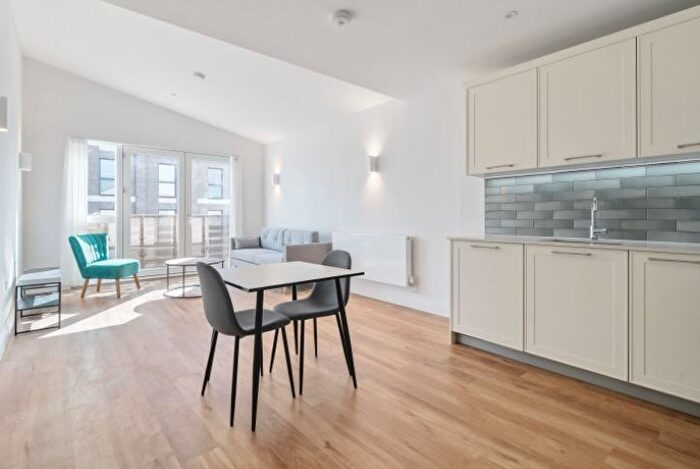 1 Bedroom Flat To Rent In Huntley Wharf, Carraway Street, Reading, RG1