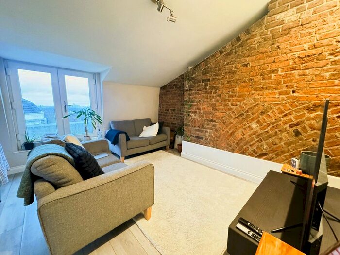 1 Bedroom Flat To Rent In Westow Hill, London, SE19
