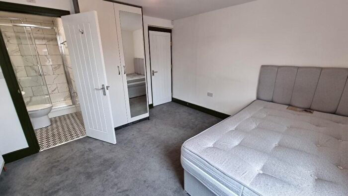 6 Bedroom Terraced House To Rent In Alton Road, Birmingham, B29