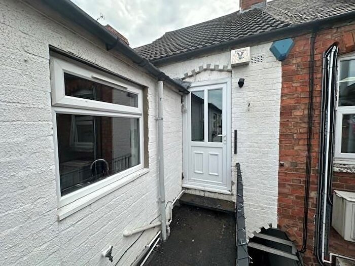 1 Bedroom Flat To Rent In Francis Street, Leicester, LE2