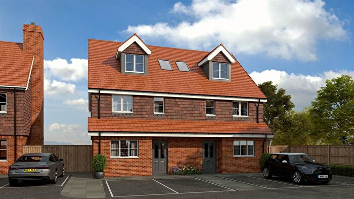 3 Bedroom Semi-Detached House For Sale In Heathfield Road, Burwash Common, TN19