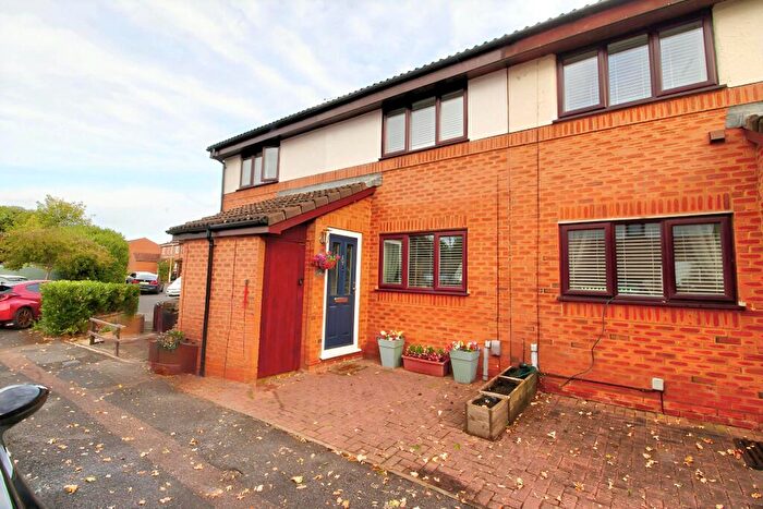 2 Bedroom Terraced House For Sale In Savoy Wood, Harlow, CM19