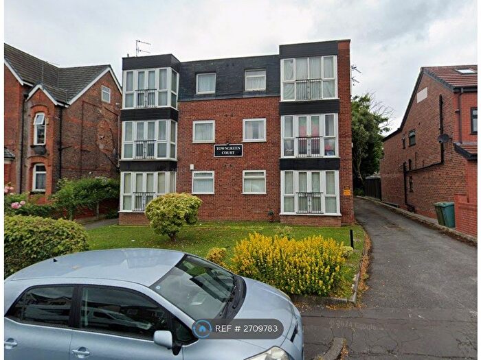 2 Bedroom Flat To Rent In Towngreen Court, Manchester, M8