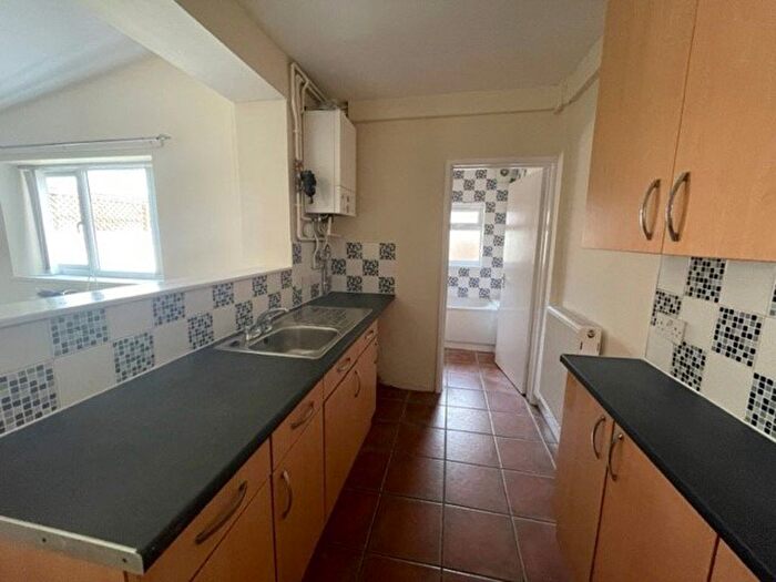 2 Bedroom Flat To Rent In St Peters Street, Leicester, LE7