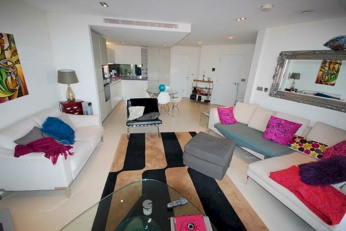 1 Bedroom Apartment To Rent In Bezier Apartments, City Road, Old Street, Shoreditch, London, EC1Y