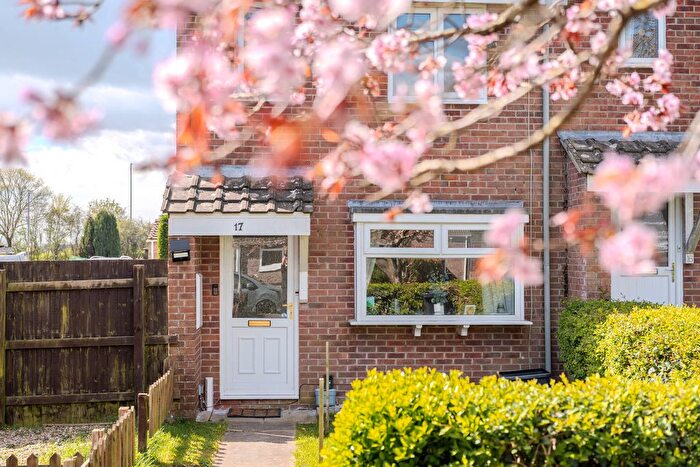 3 Bedroom End Of Terrace House For Sale In Laburnam Way, Chepstow, NP16