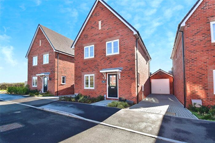 3 Bedroom Detached House For Sale In Willowvale Way, Steeple Claydon, MK18