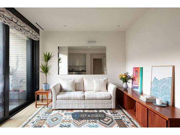 1 Bedroom Flat To Rent In Newman Street, London, W1T