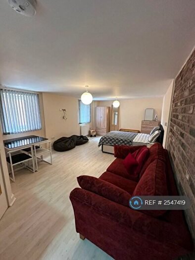 Studio To Rent In Tetlow Street, Liverpool, L4