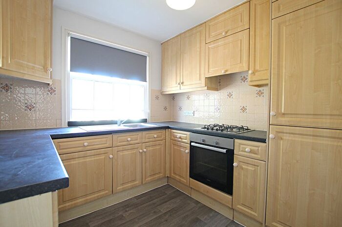 2 Bedroom Flat To Rent In Pinner Park Gardens, (), Harrow, HA2