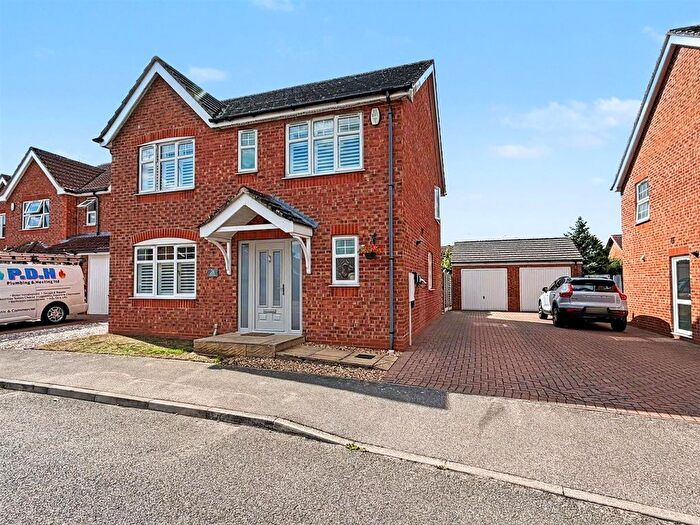 4 Bedroom Property For Sale In Oak Drive, Messingham, Scunthorpe, DN17