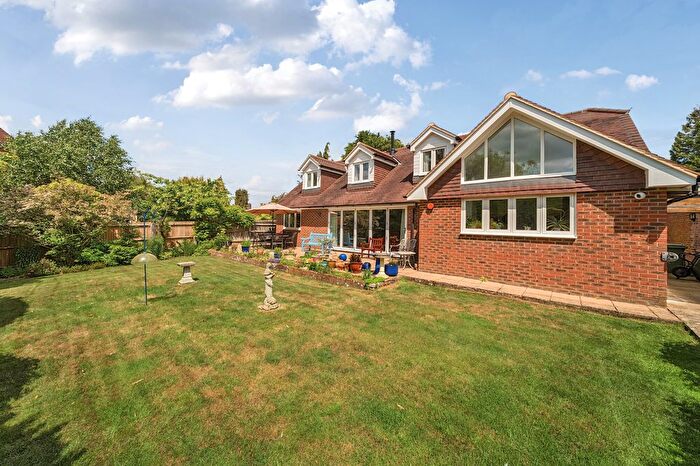 4 Bedroom Detached House For Sale In Bessels Green Road, Sevenoaks, TN13