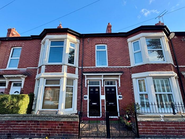 2 Bedroom Flat For Sale In Kenilworth Road, Monkseaton, NE25