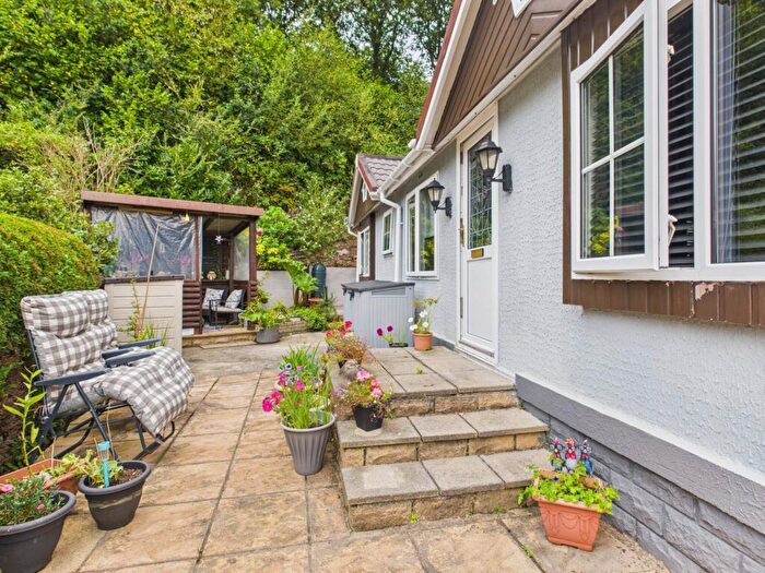 2 Bedroom Bungalow For Sale In Harrowbarrow. Callington, PL17