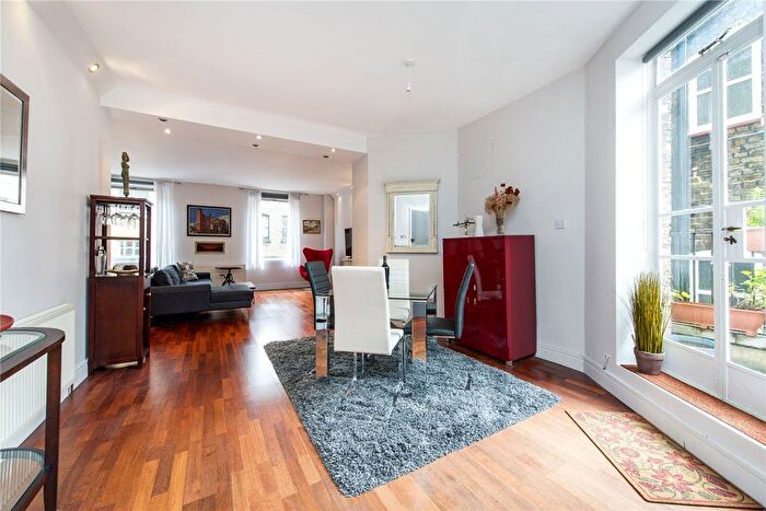 2 Bedroom Flat To Rent In Archer Street, Soho, W1D