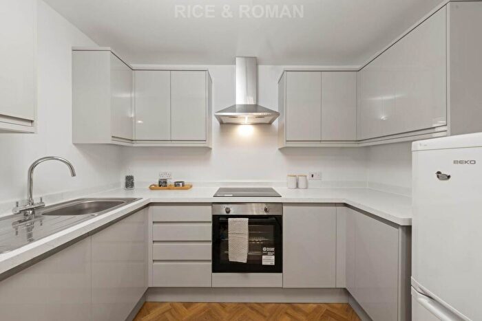 1 Bedroom Retirement Property To Rent In Stuart Court, Godalming, GU7