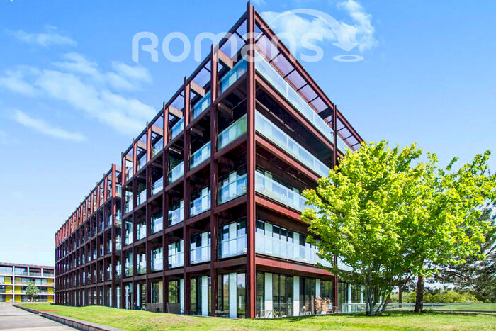 1 Bedroom Apartment To Rent In Lakeshore, BS13