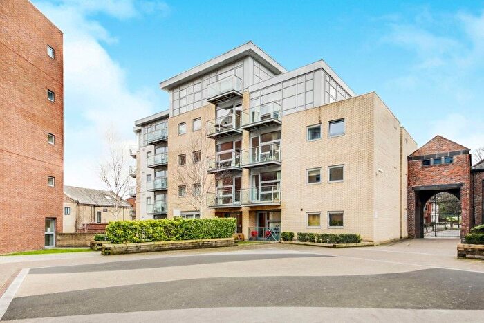 2 Bedroom Property To Rent In Lime Square, Newcastle Upon Tyne, NE1