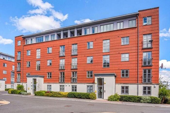 2 Bedroom Apartment For Sale In Jenner House, Ockbrook Drive, Mapperley, Nottingham, NG3