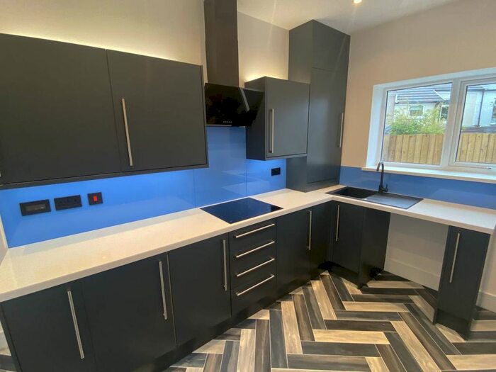 3 Bedroom Property To Rent In Ewart Place, Brynhyfryd, Swansea, SA5