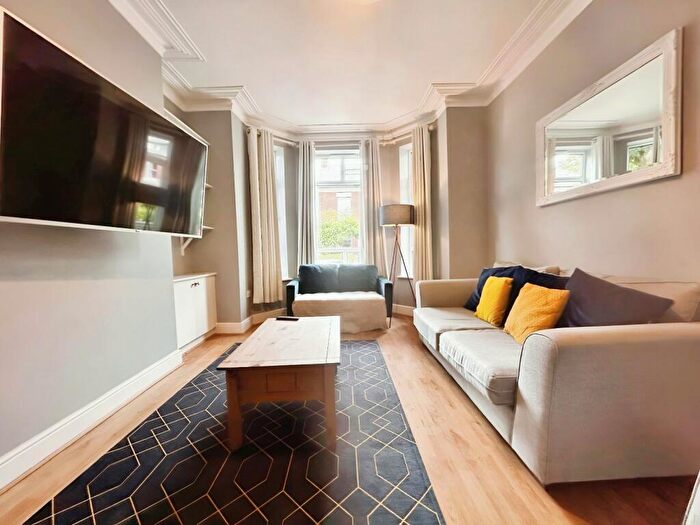 6 Bedroom End Of Terrace House To Rent In Leamington Avenue, West Didsbury, M20