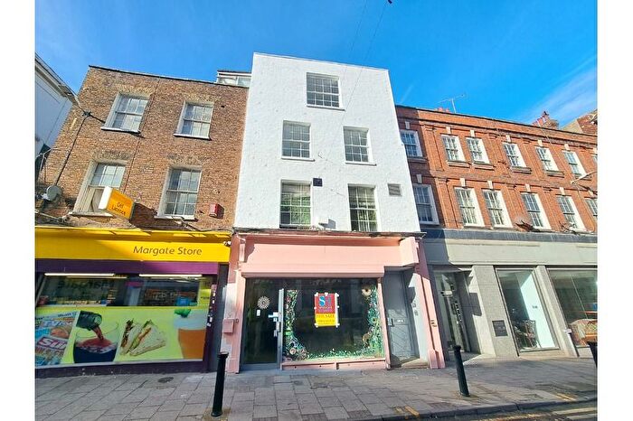 1 Bedroom Flat To Rent In High Street, Thanet, Margate, CT9