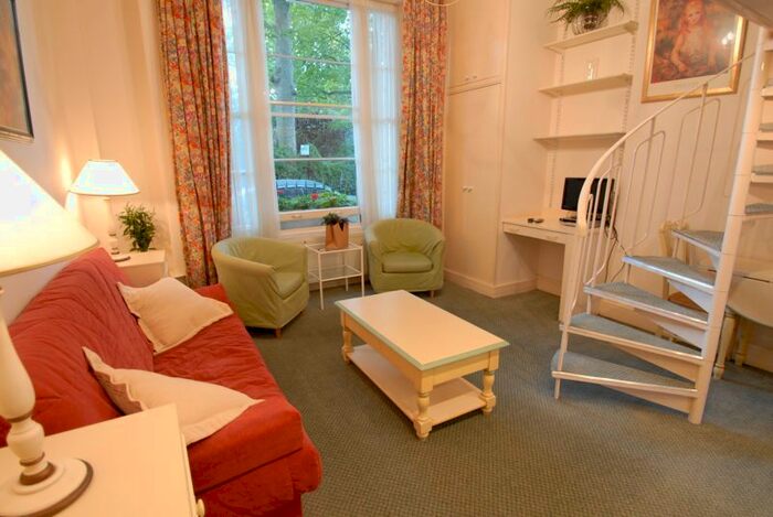 Studio To Rent In Craven Hill Gardens, Bayswater, London, W2
