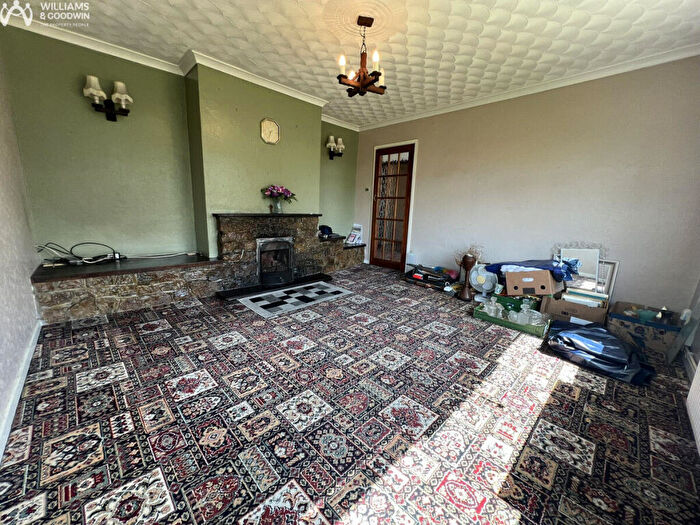 3 Bedroom Detached Bungalow For Sale In Gwalchmai, Holyhead, Anglesey, LL65