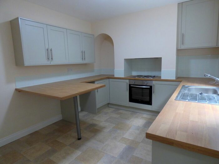 3 Bedroom Semi-Detached House To Rent In Home Farm, Withcall, LN11