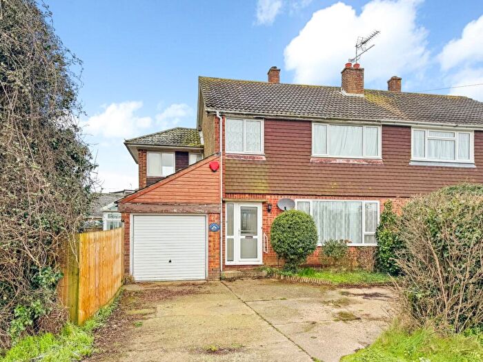 4 Bedroom Semi-Detached House For Sale In Minnis Lane, Stelling Minnis, Canterbury, Kent, CT4
